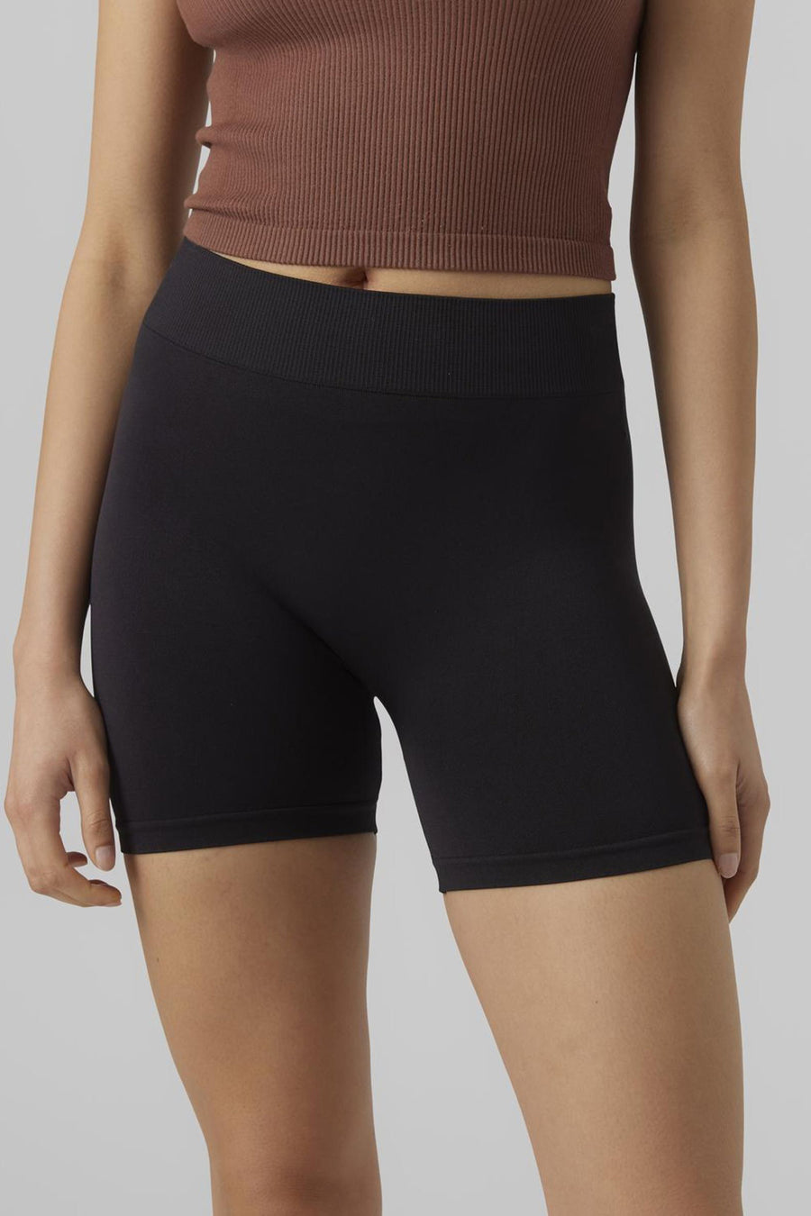 Shorty Zwart - VERO MODA®
