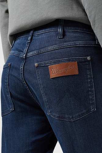 Jeans straight Dark blue denim - Wrangler®