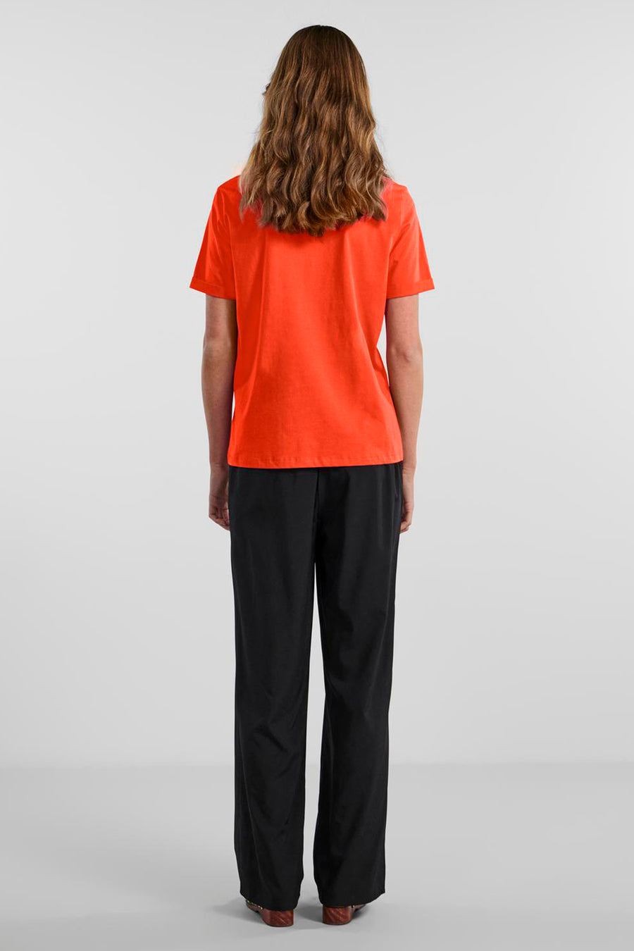 Top (korte mouwen) Oranje - PIECES®