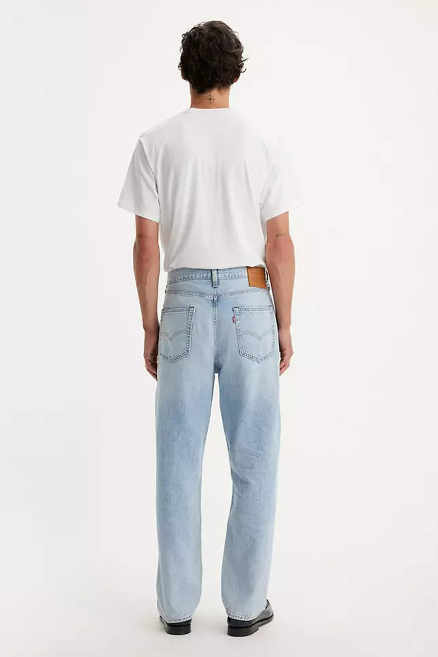 568 STAY LOOSE - light blue denim
