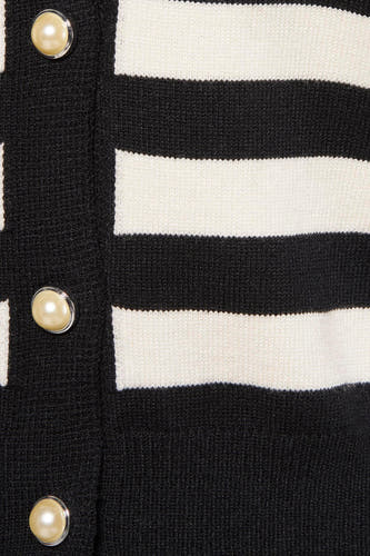 Cardigan Zwart - HAILYS