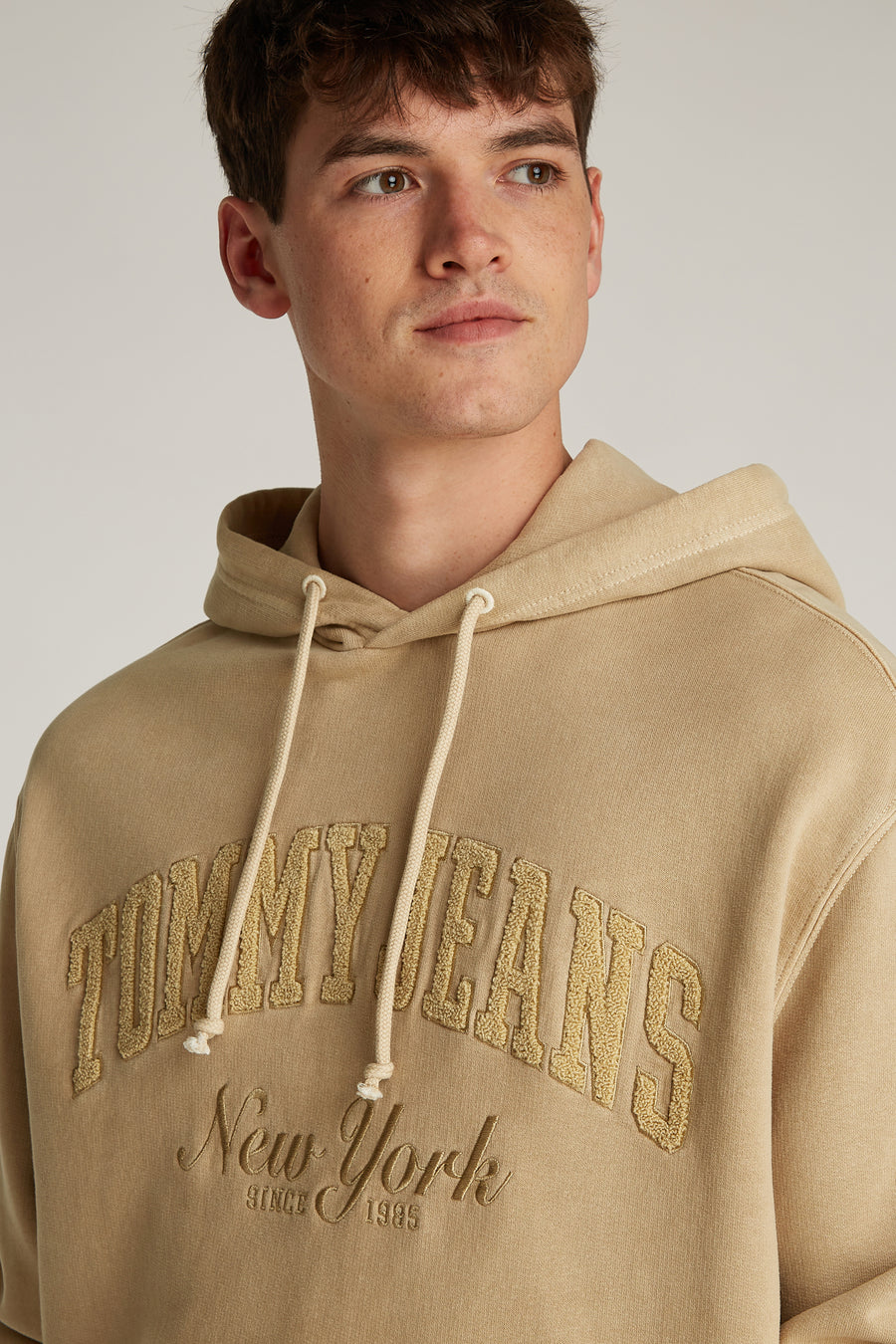 Sweater met kap Bruin - TOMMY JEANS