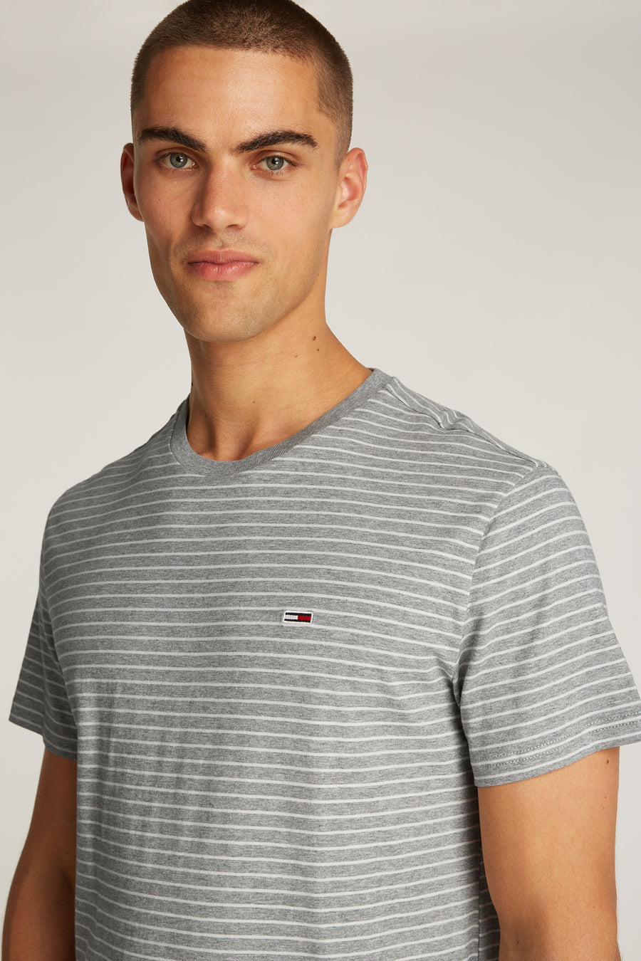 T-shirt (korte mouwen) Grijs - TOMMY JEANS