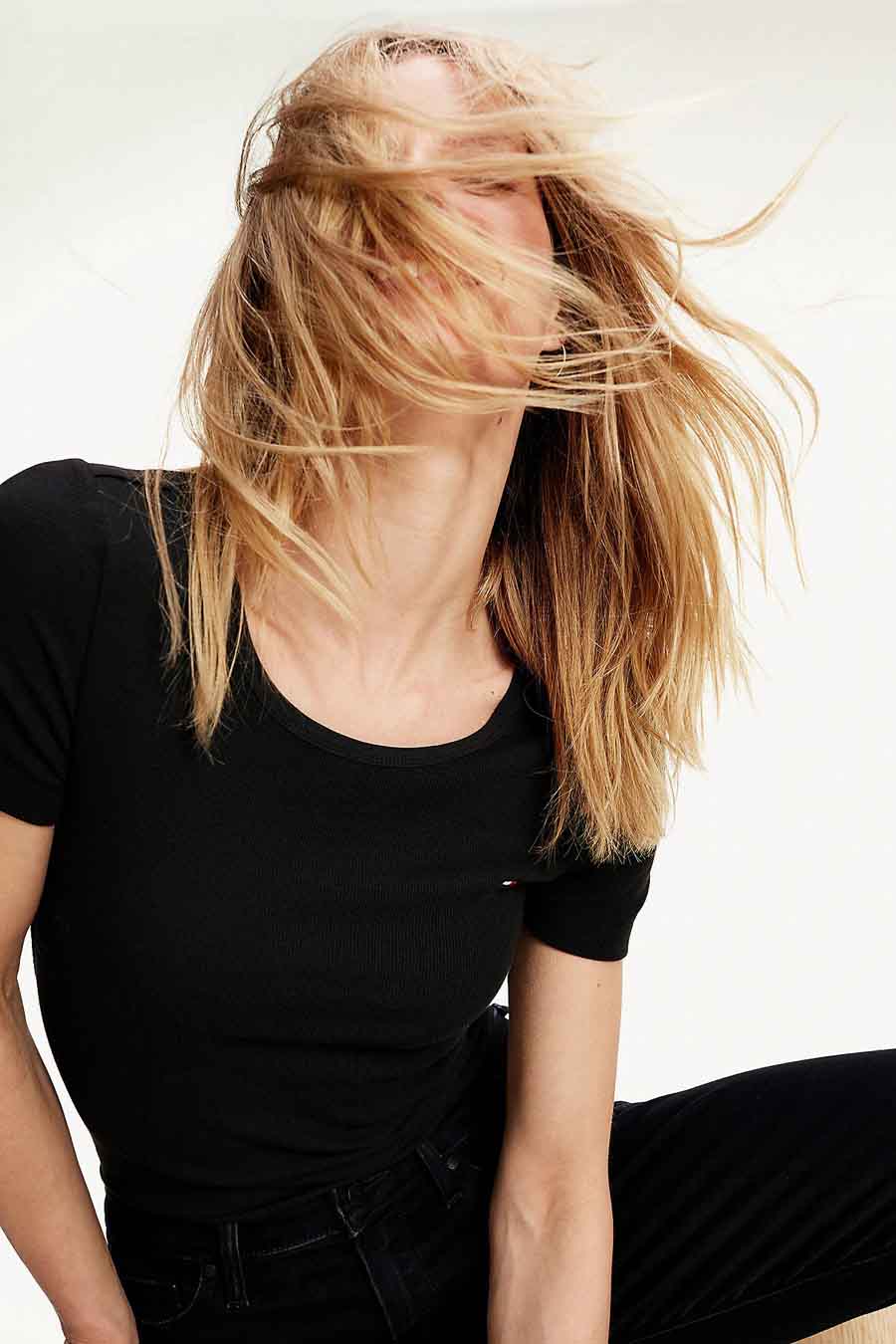 Top (korte mouwen) Zwart - TOMMY JEANS